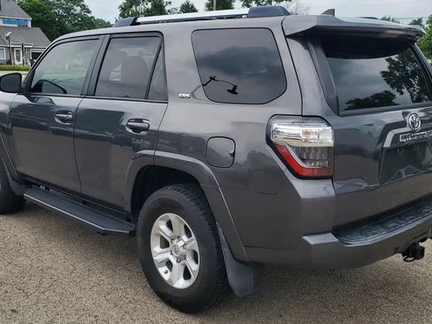 Used 2019 Toyota 4Runner SR5 Premium AWD/4WD image 11
