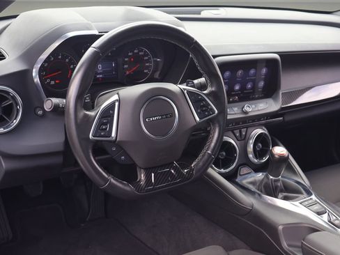 Used 2023 Chevrolet Camaro LT w/ Technology Package RWD image 16