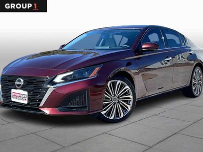 Certified 2024 Nissan Altima 2.5 SL