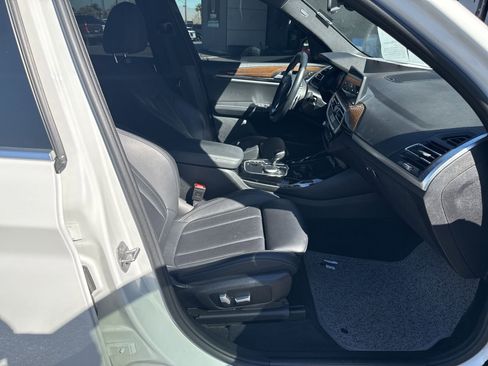 Used 2022 BMW X3 sDrive30i w/ Convenience Package image 13