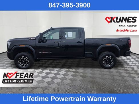 Used 2024 GMC Sierra 2500 AT4X image 4