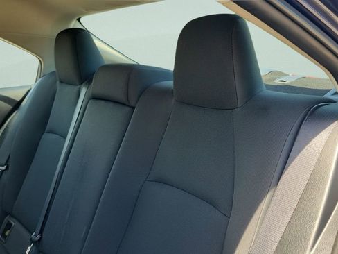Certified 2022 Toyota Corolla LE FWD image 10
