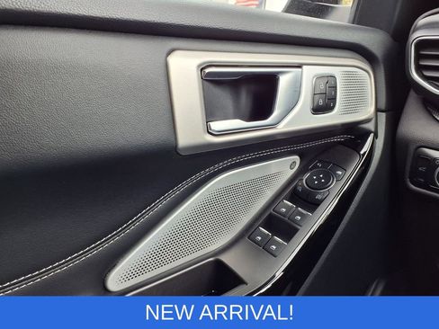 Used 2024 Ford Explorer ST w/ Equipment Group 401A AWD/4WD image 23