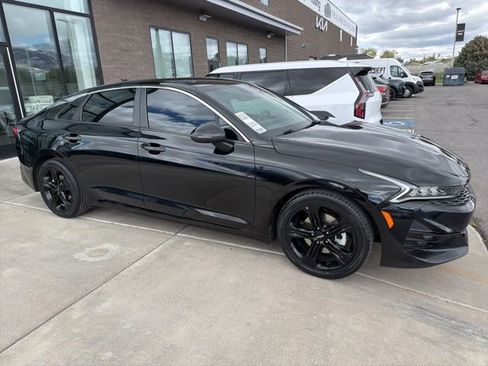Used 2022 Kia K5 GT-Line FWD image 1