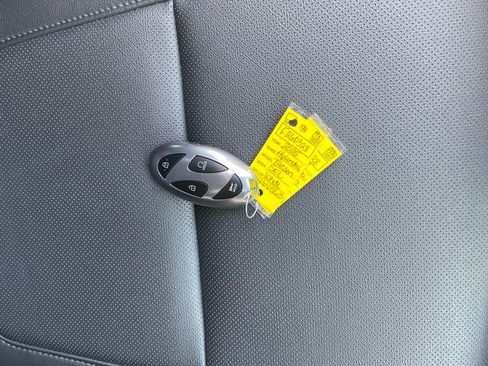 Used 2025 Hyundai Tucson SEL FWD image 37