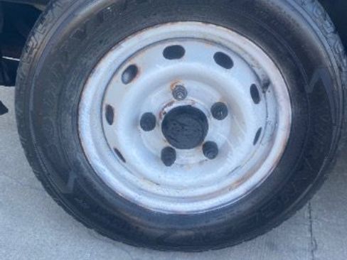 Used 2015 Ford Transit 150 XL image 24