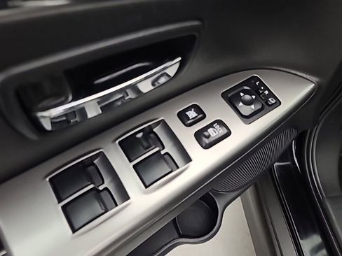 Used 2024 Mitsubishi Outlander Sport SE image 22