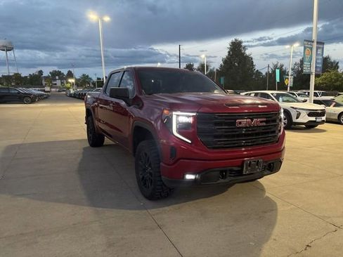 Used 2024 GMC Sierra 1500 Elevation AWD/4WD image 3