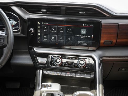 Used 2024 GMC Sierra 1500 Denali Ultimate AWD/4WD image 29