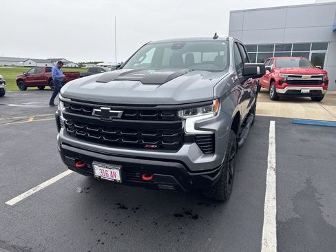 Used 2026 Chevrolet Silverado 1500 LT Trail Boss w/ LT Trail Boss Premium Package AWD/4WD image 6
