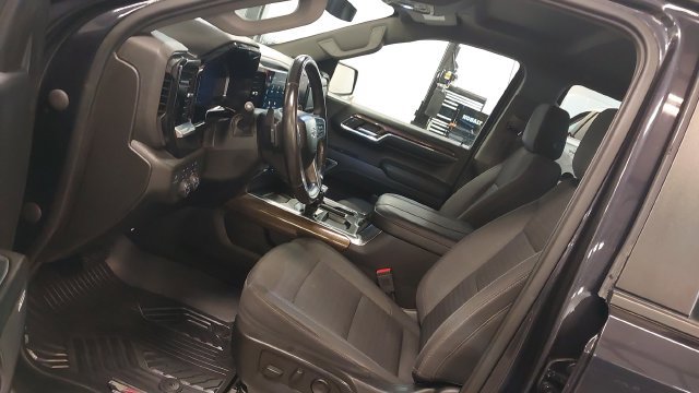 Used 2023 Chevrolet Silverado 1500 RST AWD/4WD image 20