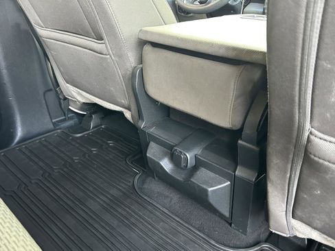 Used 2022 Ford F250 XLT w/ XLT Value Package image 15