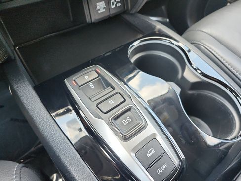 Used 2022 Honda Pilot Touring image 24
