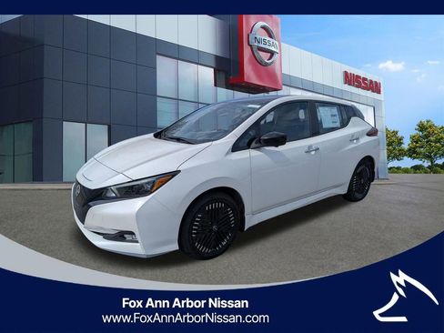 New 2025 Nissan Leaf SV Plus FWD image 25