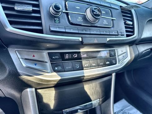 Used 2013 Honda Accord LX image 26