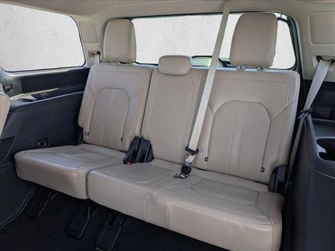 Used 2023 Ford Expedition Limited AWD/4WD image 21
