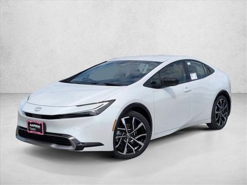 New 2026 Toyota Prius Plug-In Hybrid image 1