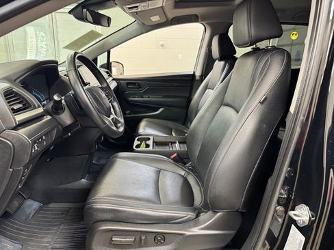 Used 2023 Honda Odyssey EX-L image 12