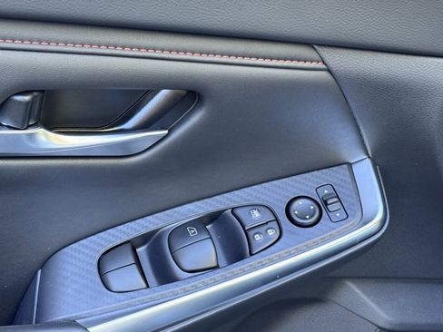 New 2025 Nissan Sentra SR image 28