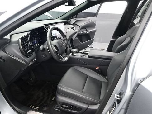 Used 2025 Lexus RX 350 F Sport w/ Convenience Package FWD image 4