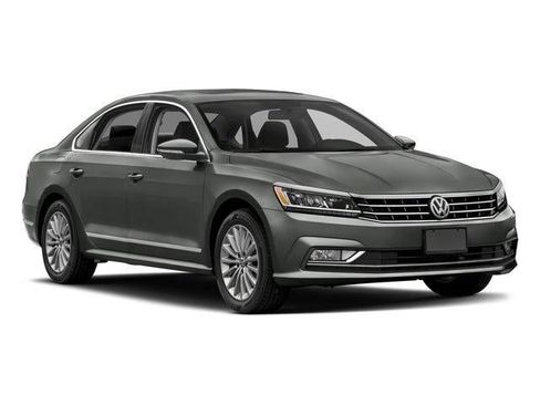 Used 2018 Volkswagen Passat 2.0T SE w/ SE Lighting Package FWD image 6