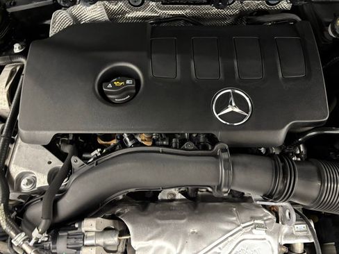 Certified 2023 Mercedes-Benz GLB 250 image 25