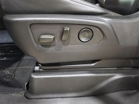 Used 2021 Chevrolet Tahoe LT w/ Rear Media and Nav Package image 12