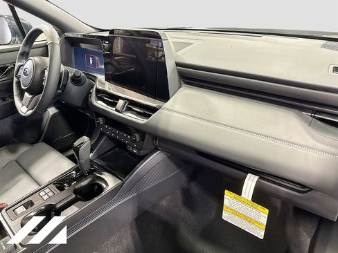 New 2026 Subaru Outback Touring AWD/4WD image 33