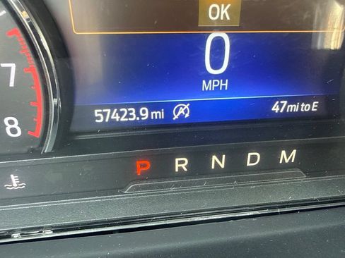 Used 2020 Ford Explorer XLT AWD/4WD image 13