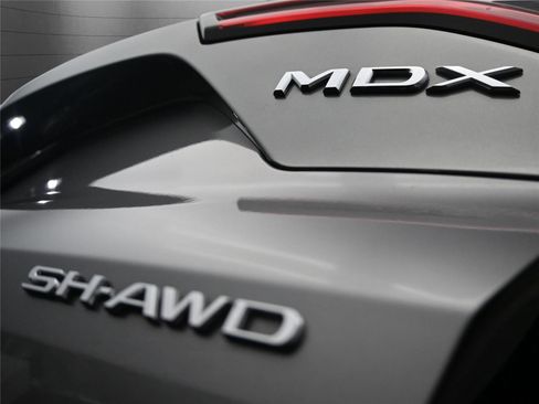 Certified 2025 Acura MDX SH-AWD w/ Advance Package image 26