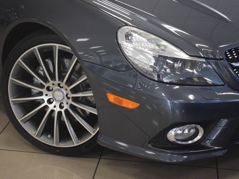 Used 2012 Mercedes-Benz SL 550 image 9