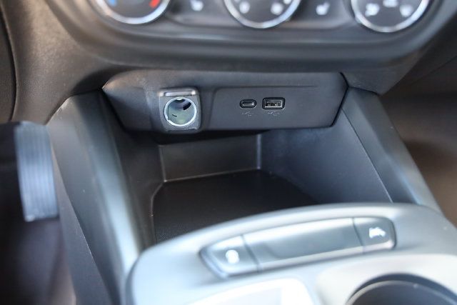 Used 2025 Chevrolet Trax LS w/ LS Convenience Package FWD image 21