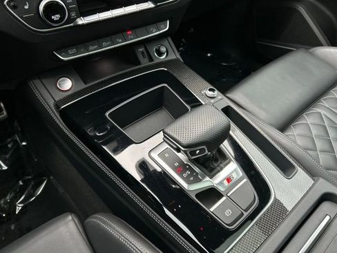 Used 2024 Audi SQ5 Prestige image 23