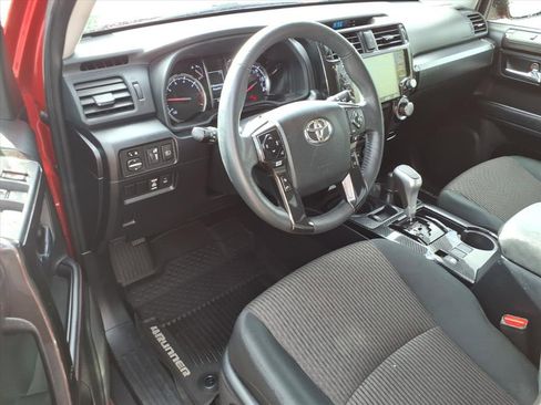 Used 2023 Toyota 4Runner TRD Off-Road image 15