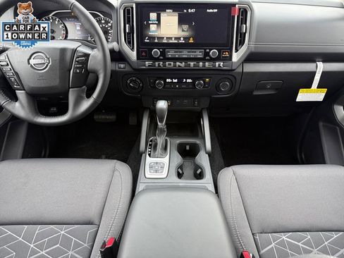 Used 2026 Nissan Frontier SV w/ SV Convenience Package AWD/4WD image 10