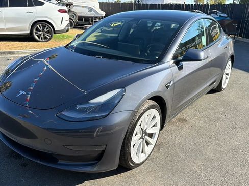 Used 2021 Tesla Model 3 Standard Range Plus RWD image 4