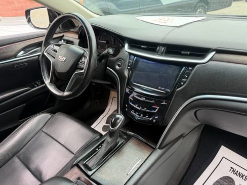 Used 2019 Cadillac XTS Luxury image 9
