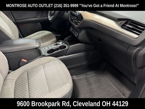 Used 2022 Ford Escape SE w/ Convenience Package AWD/4WD image 46