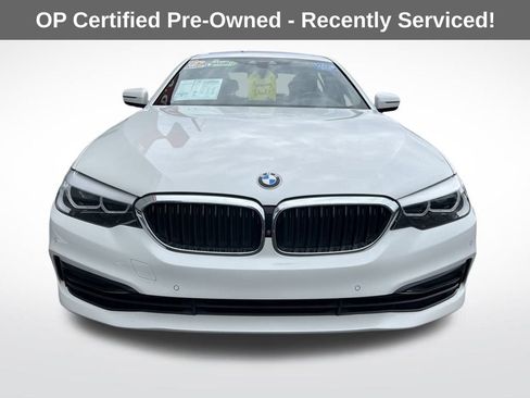 Used 2020 BMW 530i xDrive image 2