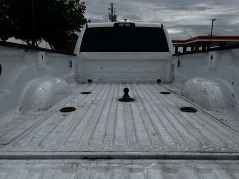 Used 2024 RAM 3500 Tradesman w/ Chrome Appearance Group AWD/4WD image 34