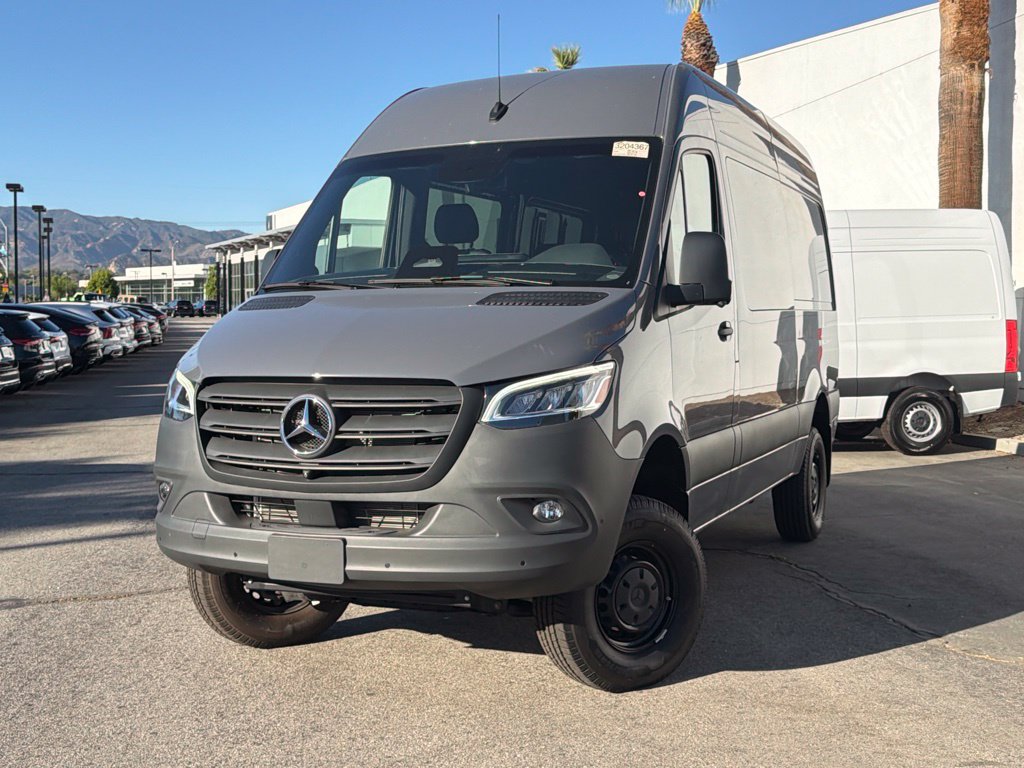 Used 2026 Mercedes-Benz Sprinter 2500 w/ Winter Package Plus image 2