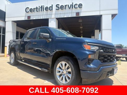 Used 2022 Chevrolet Silverado 1500 Custom AWD/4WD image 17