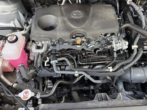 Used 2022 Toyota Sienna LE image 33