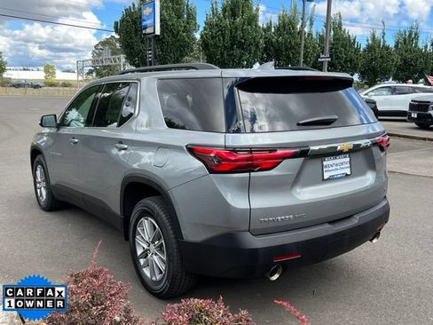 Used 2023 Chevrolet Traverse LT w/ LPO, Cargo Package AWD/4WD image 5