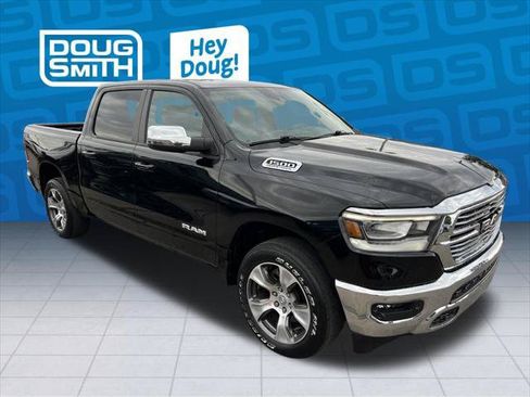 Used 2023 RAM 1500 Laramie AWD/4WD image 7