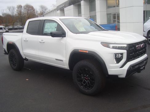 New 2026 GMC Canyon Elevation w/ Convenience Package image 3