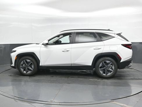 Used 2026 Hyundai Tucson SEL FWD image 9