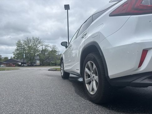 Used 2016 Lexus RX 450h AWD w/ Accessory Package image 7
