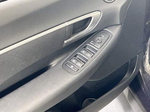 Used 2023 Hyundai Sonata SE w/ Preferred Accessory Package image 17