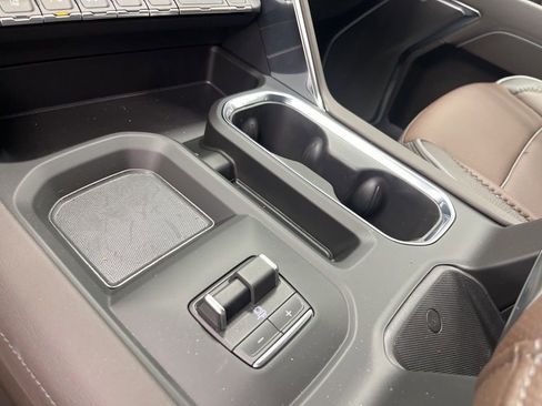 New 2026 GMC Sierra 2500 Denali w/ Denali Reserve Package image 17